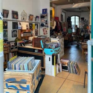 BALADES SONORES @ 8 RUE PIERRE PICARD 75018 PARIS