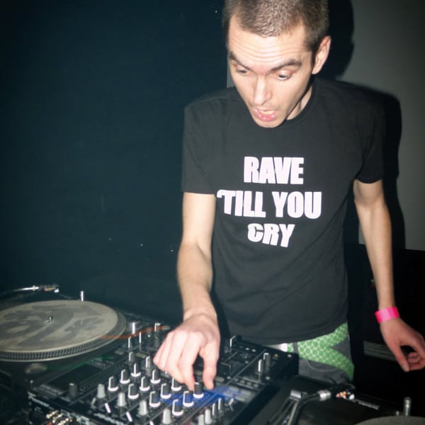 Bogdan Raczynski – Rave ‘Till You Cry