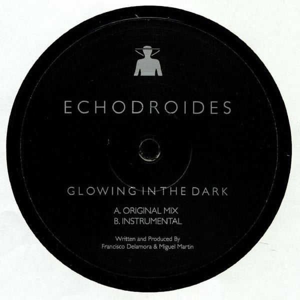 Echodroides – Glowing In The Dark