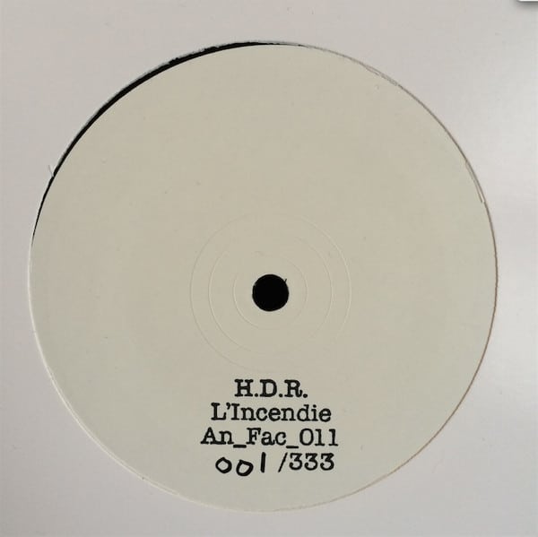 Housse de Racket – L’Incendie